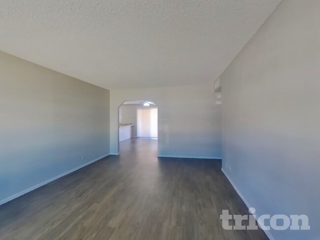 313 W Nopal Pl in Chandler, AZ - Foto de edificio - Building Photo