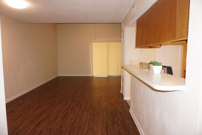 5561 Greatpine Ln N in Jacksonville, FL - Foto de edificio