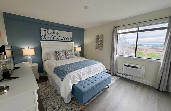 178 Treetop Cir in Laconia, NH - Building Photo - Building Photo