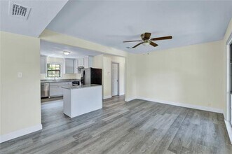 2605 Stark St in Fort Worth, TX - Building Photo - Building Photo