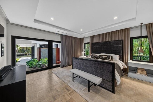 420 SE 17th Ave in Fort Lauderdale, FL - Building Photo - Building Photo