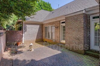 8 Indigo Cove in Greensboro, NC - Building Photo - Building Photo