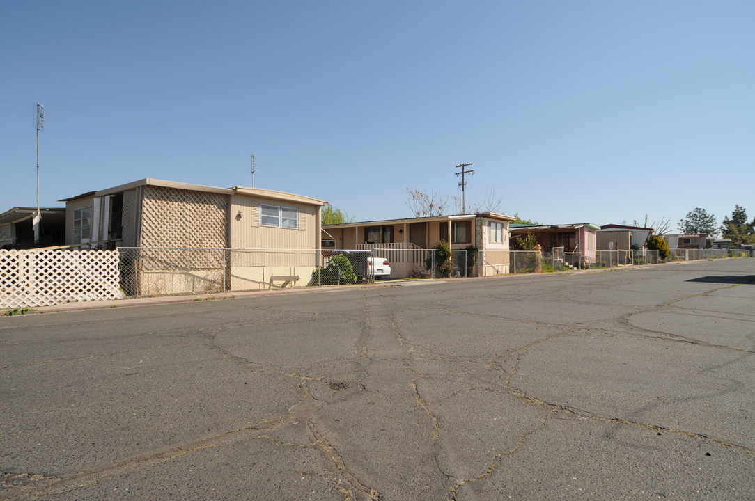 Jennings Mobile Home Manor in Atwater, CA - Foto de edificio