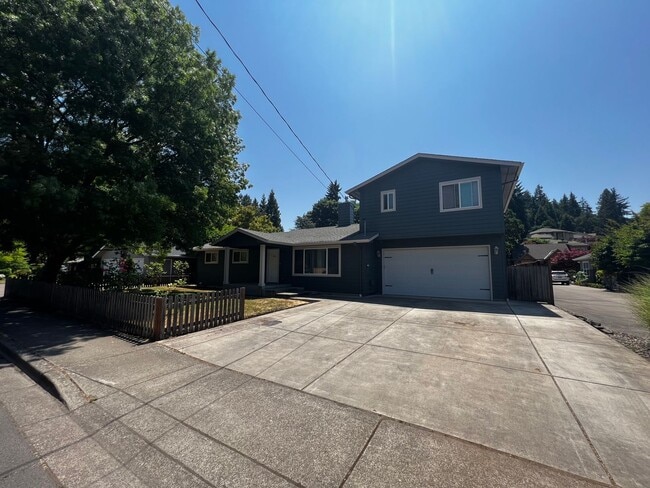 1370 Brickley Rd in Eugene, OR - Building Photo - Building Photo