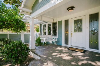 13239 Addison St in Sherman Oaks, CA - Building Photo - Building Photo