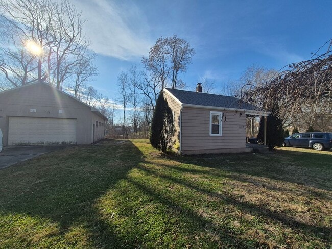 2212 Sherer Ave in Dayton, OH - Building Photo - Building Photo