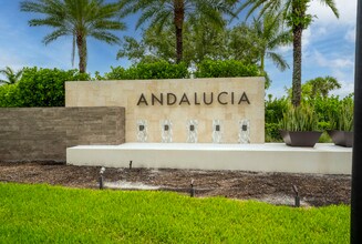 9075 Kingsmoor Wy in Wellington, FL - Building Photo - Building Photo