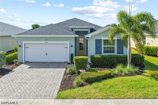 17644 Winding Wood Ln in Punta Gorda, FL - Building Photo