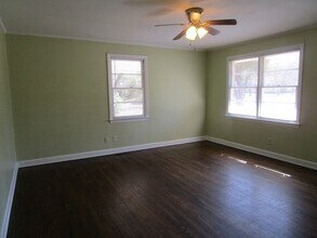 2011 Columbia Cir in Sumter, SC - Building Photo - Building Photo