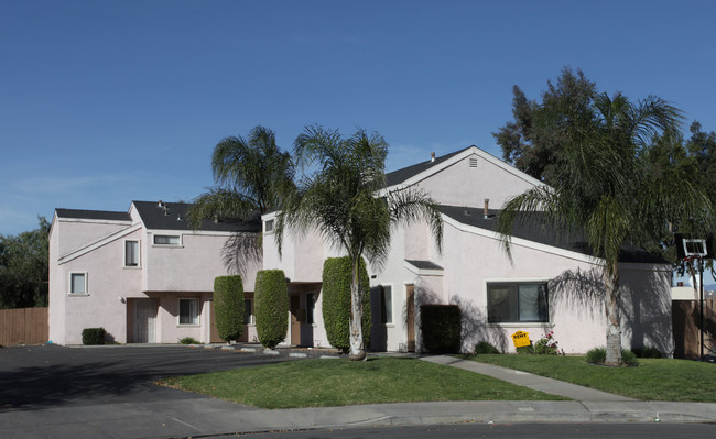 9039 Colony Pl in Riverside, CA - Building Photo - Building Photo