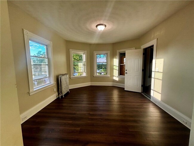 7 Lancaster St in Providence, RI - Building Photo - Building Photo