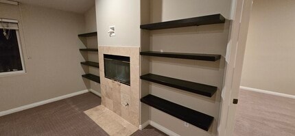 2221 Grant Ave in Redondo Beach, CA - Foto de edificio - Building Photo