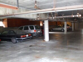 2409 W 227th in Torrance, CA - Foto de edificio - Building Photo