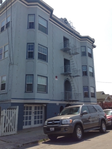 144 13th St in Richmond, CA - Building Photo