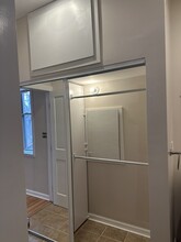 1425 S 1st St, Unit #2 in Louisville, KY - Foto de edificio - Building Photo