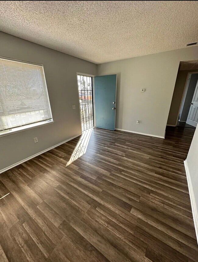 2991 Loma Ave Apartments and Nearby San Bernardino Apartments For Rent