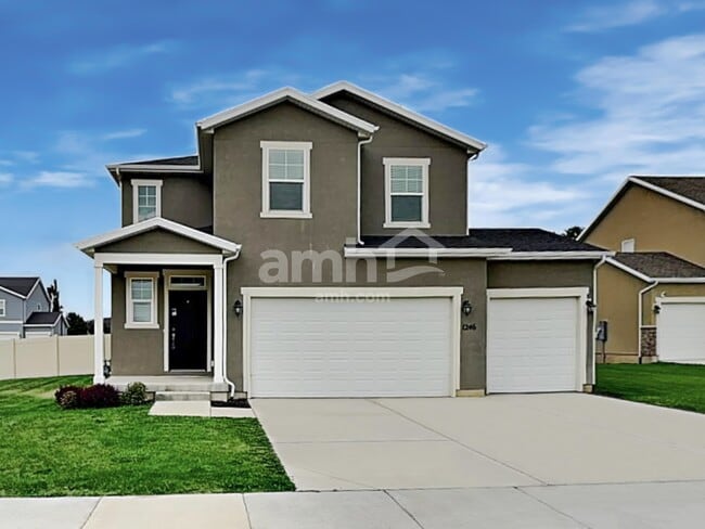 property at 1246 E Ranch Rd