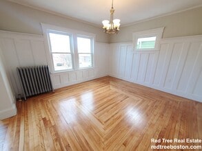 46 Concord Rd in Watertown, MA - Foto de edificio - Building Photo