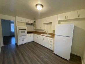 841 Louisiana Blvd SE-Unit -841-2 in Albuquerque, NM - Building Photo - Building Photo