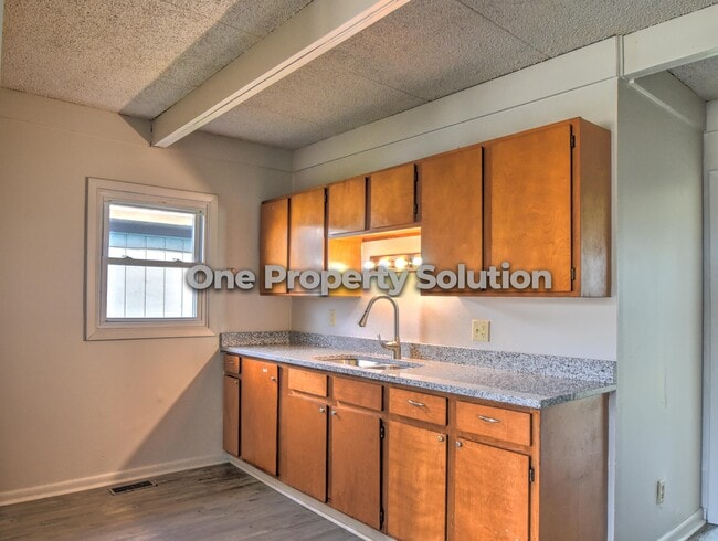 property at 1333 Logan St