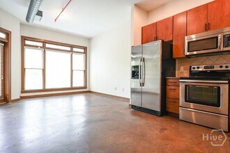 250 Martha Dr in Athens, GA - Building Photo - Building Photo