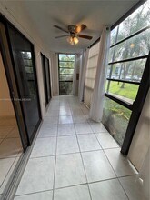 823 NE 199th St in Miami, FL - Building Photo - Building Photo
