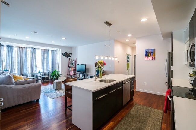 property at 2000 Kimball St