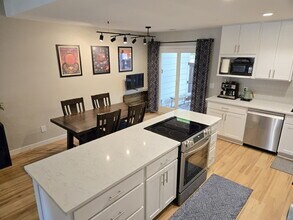 8126 Gray Ct in Arvada, CO - Building Photo - Building Photo