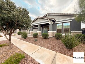 22705 E Camacho Rd in Queen Creek, AZ - Foto de edificio - Building Photo