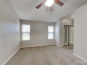 71 Naugatuck Dr in Jacksonville, FL - Building Photo - Building Photo