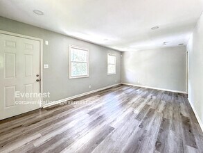 926 Hall St NW in Atlanta, GA - Building Photo - Building Photo