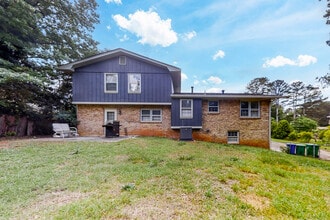 5338 Oshea Ln in Stone Mountain, GA - Building Photo - Building Photo