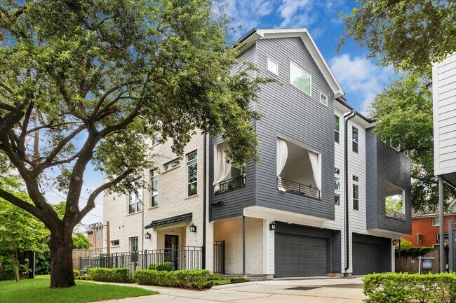 property at 4506 Yupon St