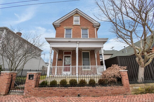 property at 450 E Beck St
