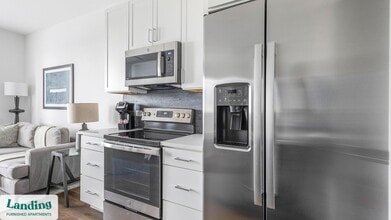 5511 Caprock Smt Dr, Unit 4303 in Bee Cave, TX - Foto de edificio - Building Photo