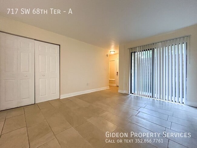 717 SW 68th Terrace in Gainesville, FL - Building Photo - Building Photo