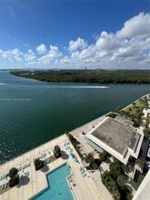 300 Bayview Dr, Unit 1908 in Sunny Isles Beach, FL - Building Photo - Building Photo
