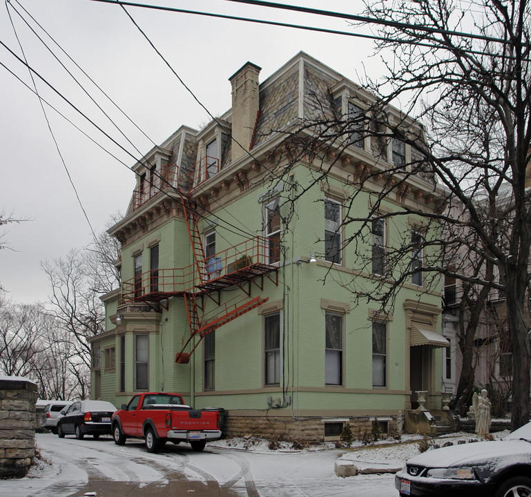 2307 Ohio Ave in Cincinnati, OH - Building Photo