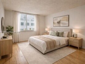 126 SW 17th Rd in Miami, FL - Building Photo