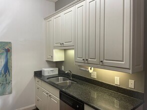 705 Maple St in Columbia, SC - Foto de edificio - Building Photo