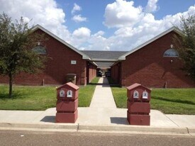 710 DFW Dr, Unit 3 in Edinburg, TX - Building Photo