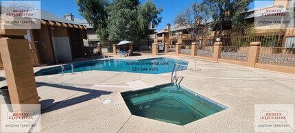 1672 W Park Wood Ln in Tucson, AZ - Building Photo - Building Photo