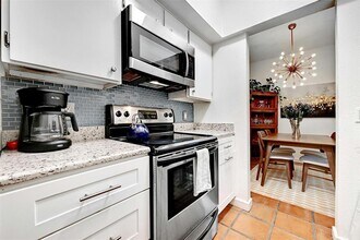1509 W 39th 1/2 St in Austin, TX - Building Photo - Building Photo