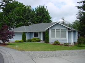 1328 Heritage Hills Ct in Bellingham, WA - Building Photo