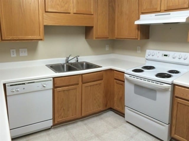 5821 Arbaugh Ct in Raleigh, NC - Foto de edificio - Building Photo