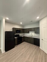 Charlestown Flats in Charlestown, IN - Building Photo