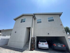 1560 Ricardo St in Los Angeles, CA - Building Photo - Building Photo