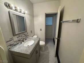 3664 W 48th St in Cleveland, OH - Building Photo - Building Photo