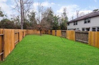 310 Bloomhill Pl in Magnolia, TX - Building Photo - Building Photo