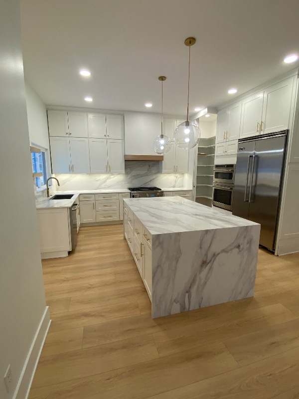 property at 421 S Union St
